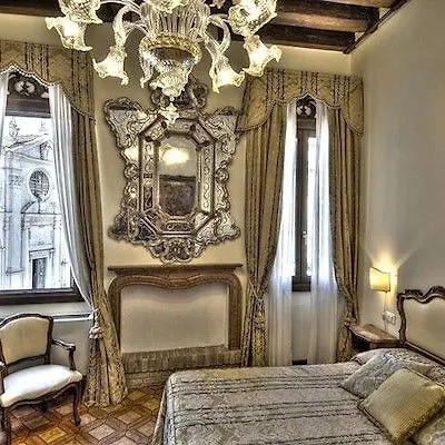 Hotel Scandinavia - Relais Venise 3*,