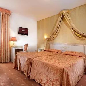 Hotel Ambassador Tre Rose, Wenecja