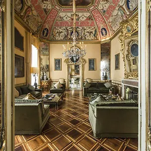 Residenza Ruspoli Bonaparte 4*, Roma İtalya