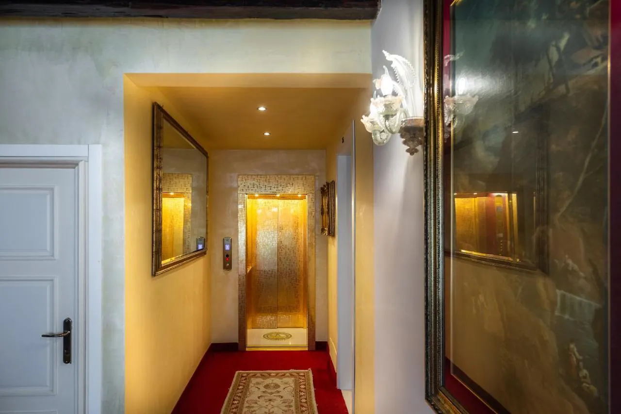 Hotel Scandinavia - Relais Venedig 3*,  Italien