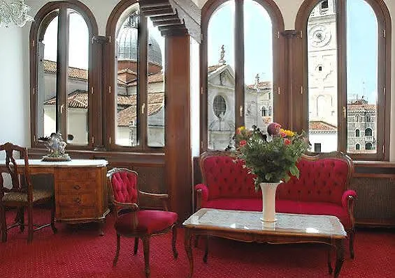 Hotel Scandinavia - Relais Venedig